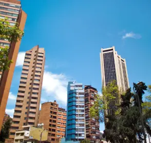 Bogotá en un día soleado