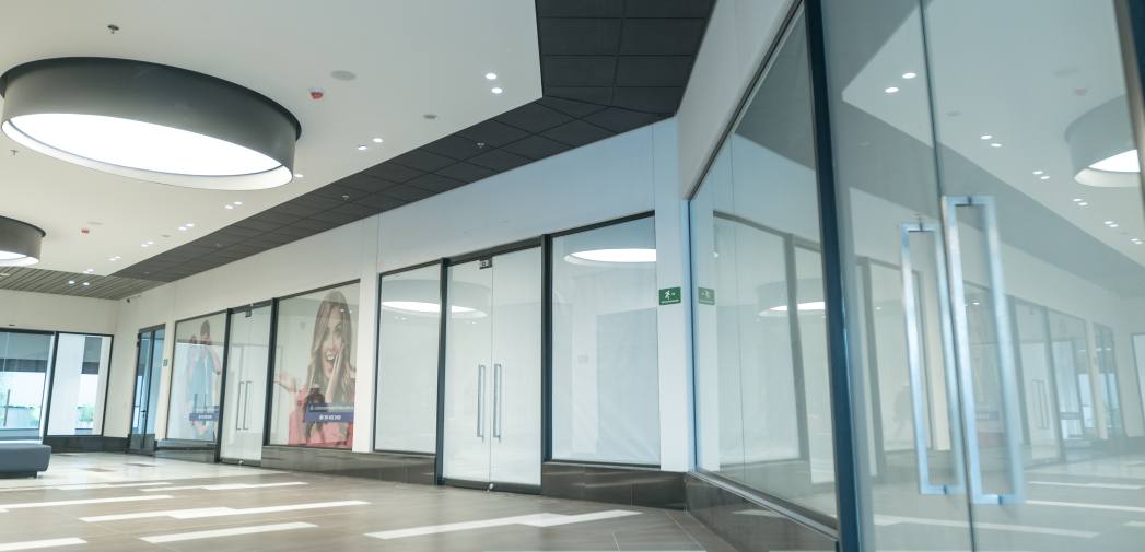 OIKOS Infinitum | Pasillos Centro comercial